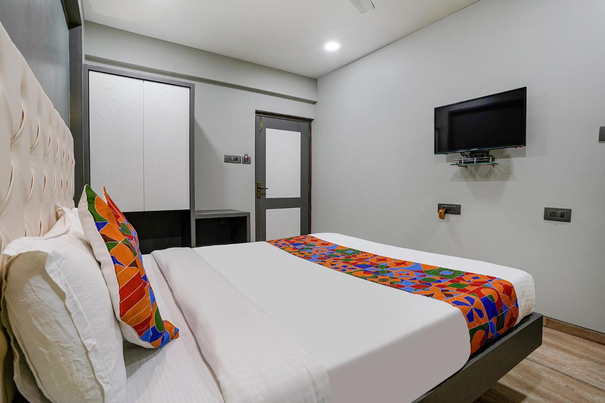 Fabhotel Grand Inn II نافي مومباي المظهر الخارجي الصورة