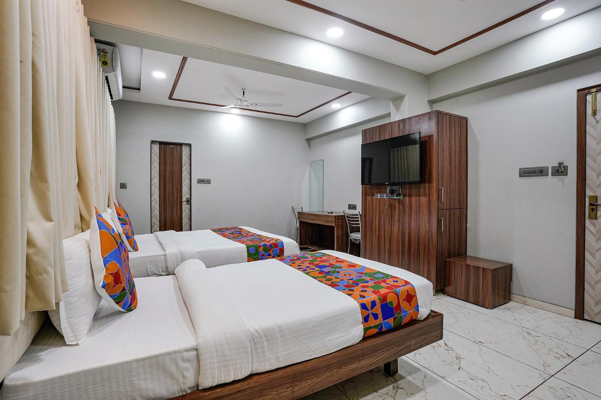 Fabhotel Grand Inn II نافي مومباي المظهر الخارجي الصورة