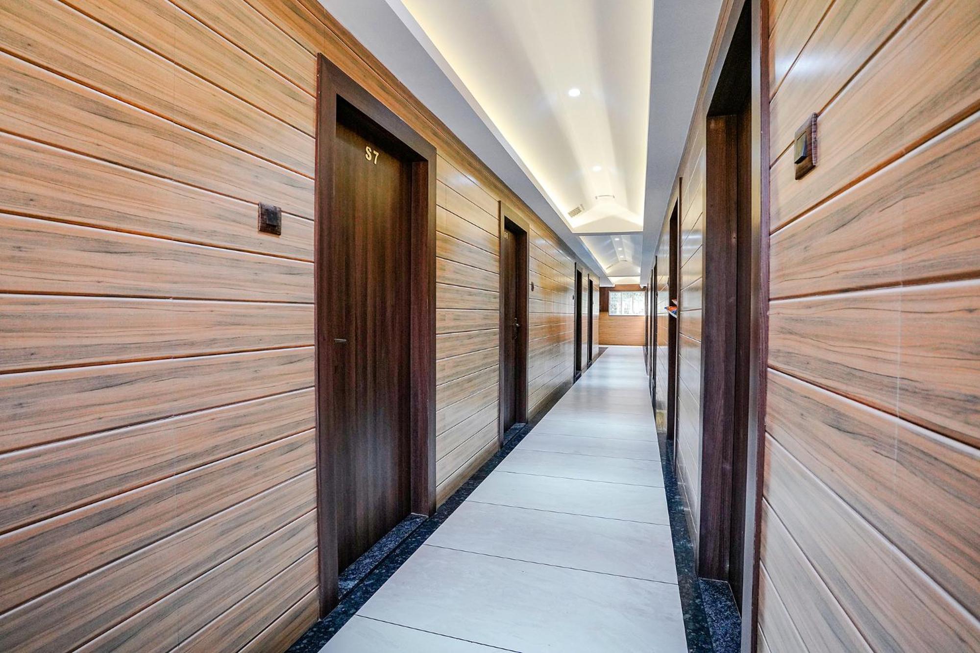 Fabhotel Grand Inn II نافي مومباي المظهر الخارجي الصورة